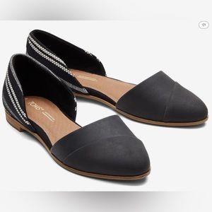NWOT TOMS Jutti Dorsay black flats with white textile design size 12